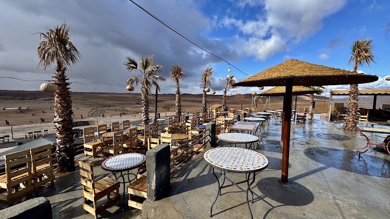 Agafay desert best camp