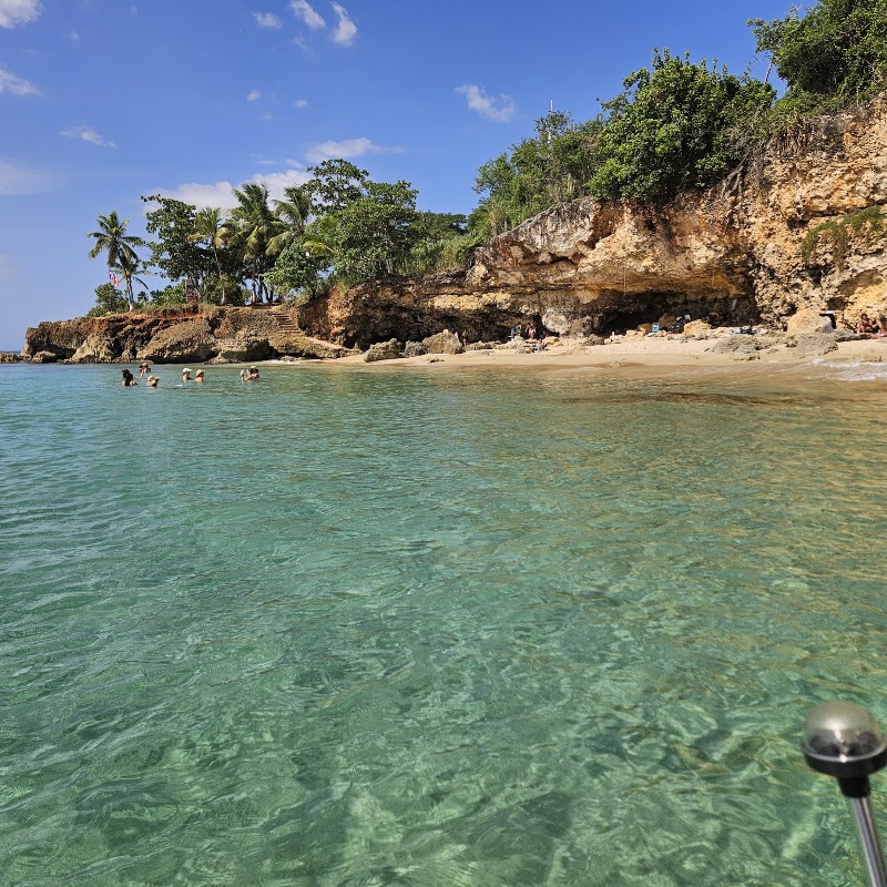 Peña Blanca Beach